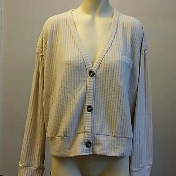Soft Cardigan - Picture 1 of 4
